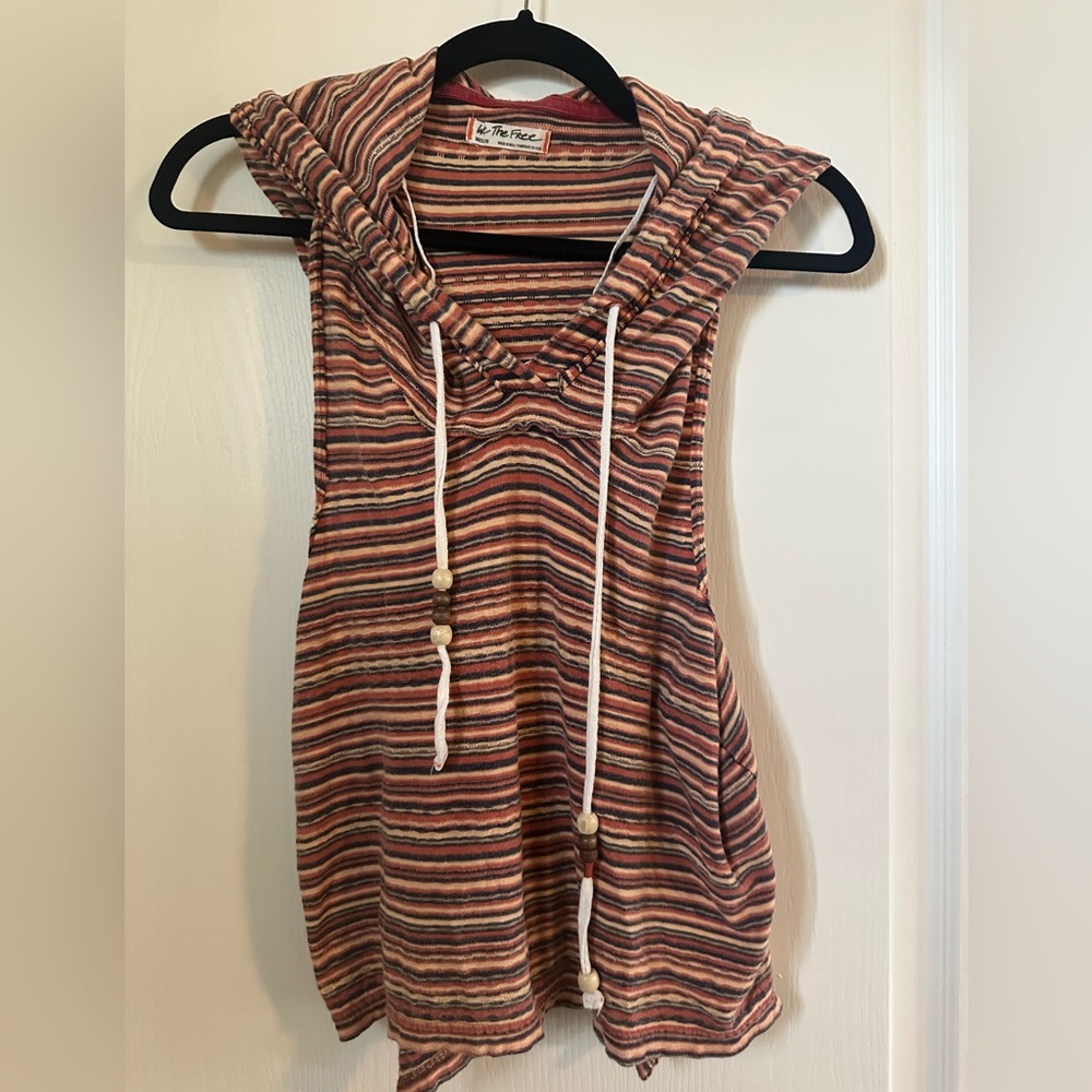 We The Free Striped Very Lightweight Sleeveless High Low Hooded Top. Size M